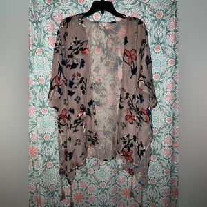 Francesca’s Floral Kimono